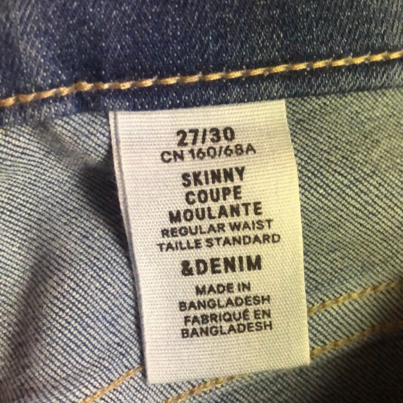 Jeans - Picture 5 of 6